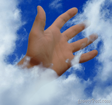 Рука в облаках