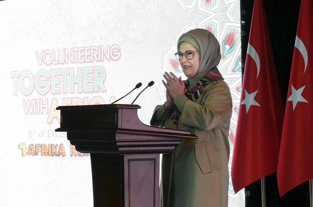 Эмине Эрдоган выступила на программе Ассоциации африканских домов