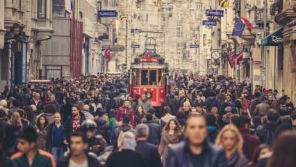 ТУРКСТАТ поделился данными! 48 процентов счастливых Турции