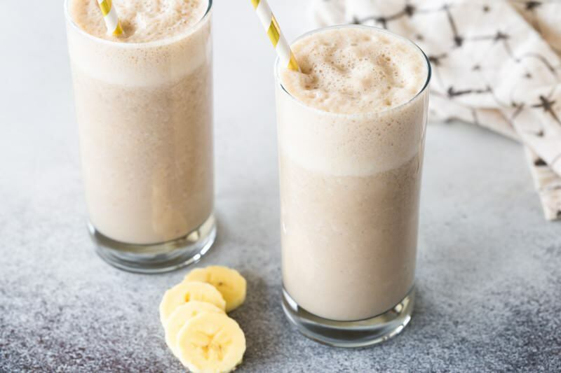 Как сделать самый простой банановый молочный коктейль? Практичный рецепт бананового молочного коктейля