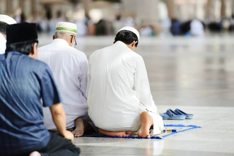 Значение зикра Субханаллаха, Альхамдулиллаха и Аллаху Акбара, читаемого после молитвы