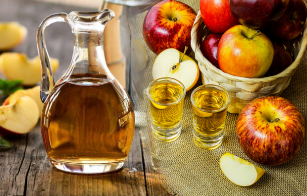 Как приготовить яблочный уксус с расслабляющим медом? Метод похудения с яблочным уксусом!