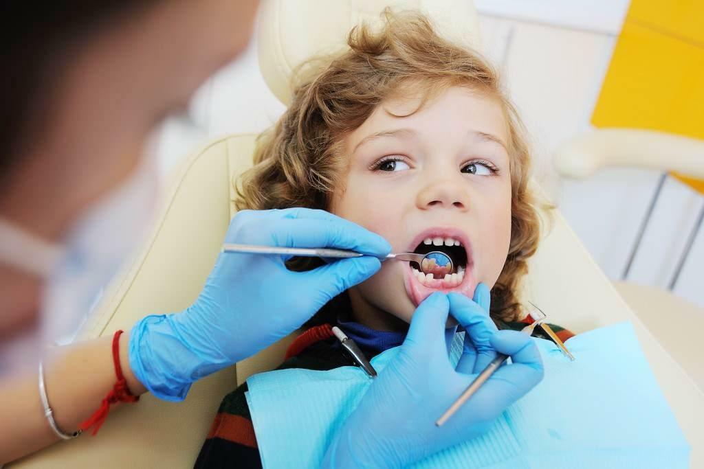 Не забудьте позаботиться о зубах вашего ребенка во время перерыва.
