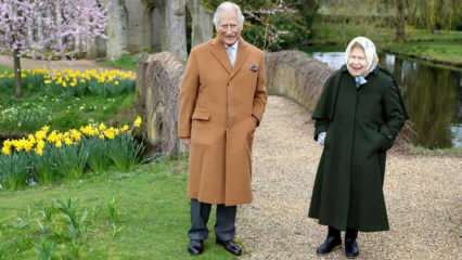 В доме заброшенного принца Гарри, королевы II. Елизавета и принц Чарльз отправили