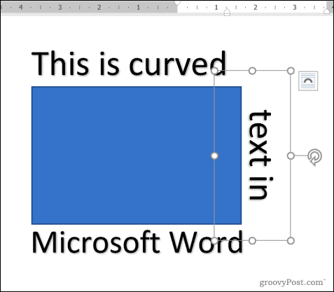 Добавление текста WordArt вокруг квадратной формы в Word