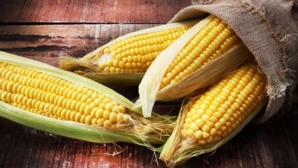Каковы преимущества кукурузы? Полезен ли попкорн? Вы пьете сок вареной кукурузы?