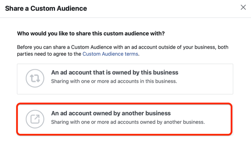 Менеджер рекламы facebook использует меню настраиваемой аудитории с выделенной опцией «рекламный аккаунт, принадлежащий другой компании»